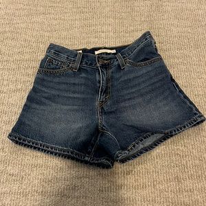 levi’s jean shorts